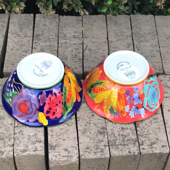 The Pioneer Woman Stoneware Bowls - Picture 4 of 4